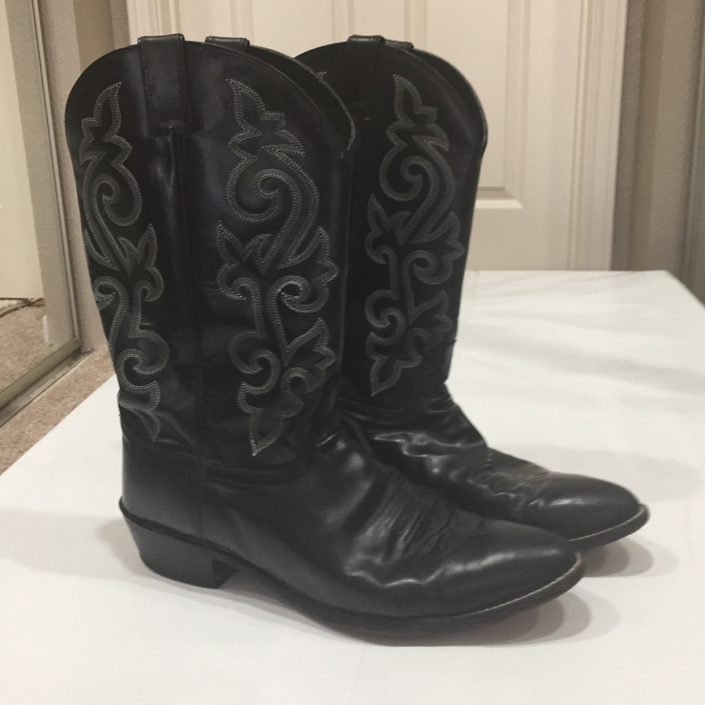 On sale🥰 Justin boots men’s classic  boots